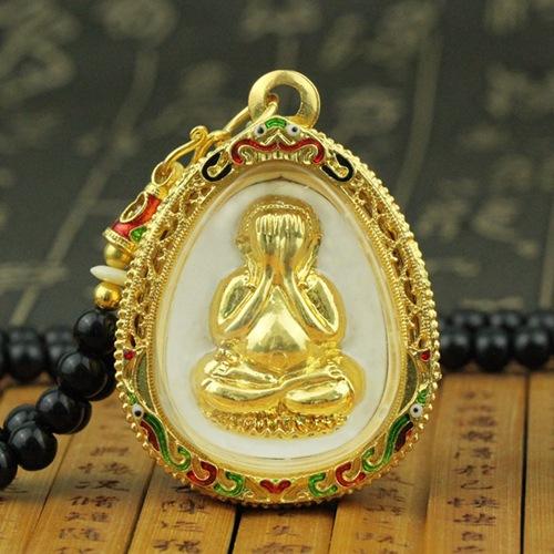 Gold Thai Hide Face Buddha Amulet Pendent