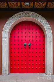 Feng Shui Tips For The Front Door