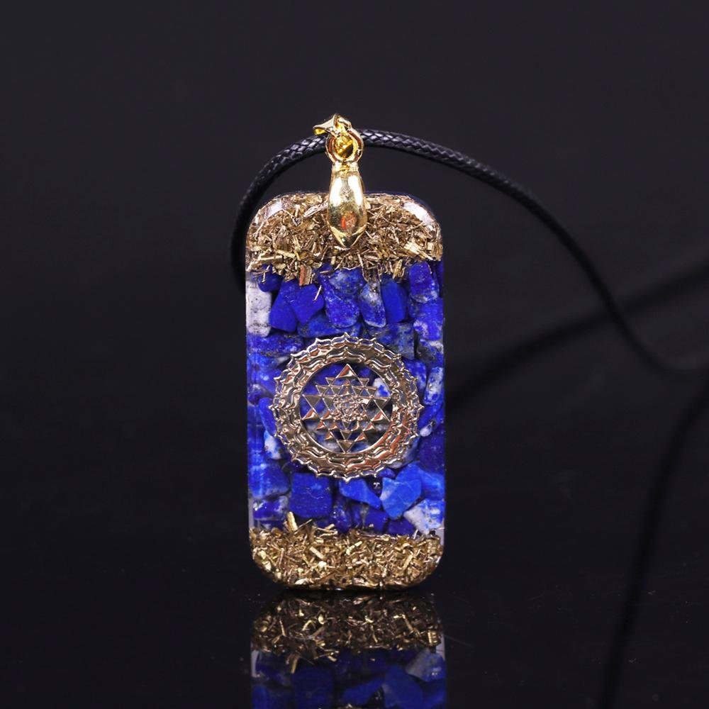 Use Lapis Lazuli bring you good luck in 2021