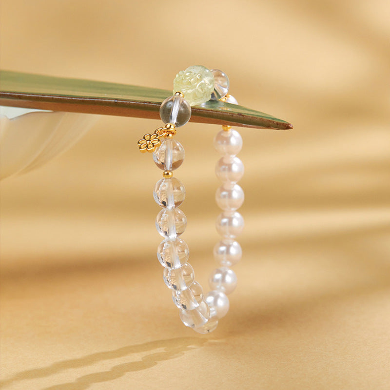 Lemon quartz Pixiu clear quartz imitation pearl bracelet suspended on a leaf