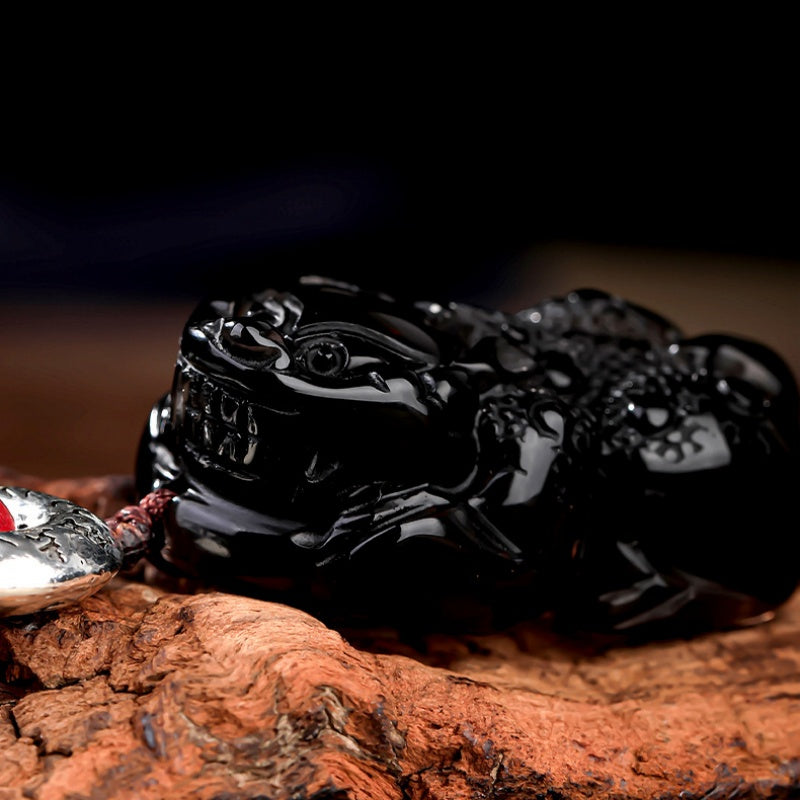 Black Obsidian Pixiu Car Keychain-Roadside Resolve