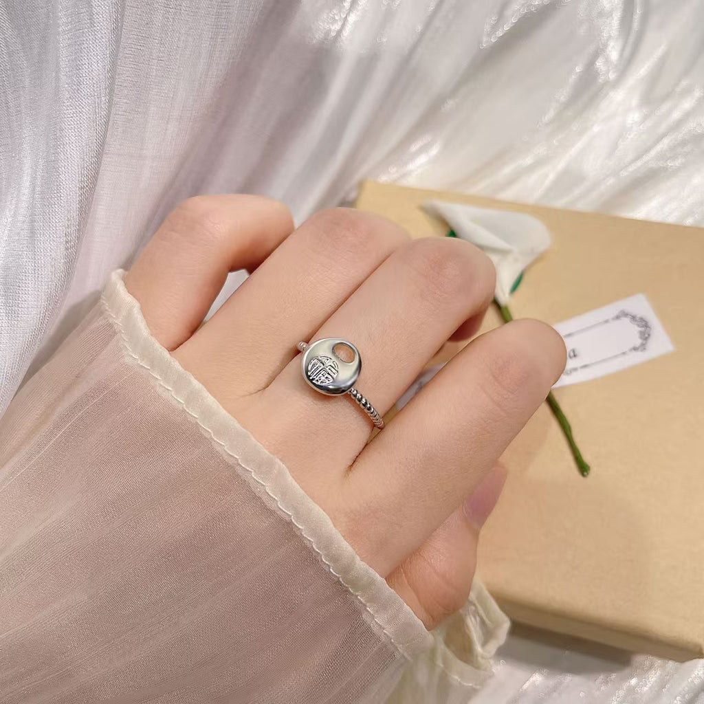 Silver Blessing Pouch Ring – A Symbol of Peace, Harmony & Grace