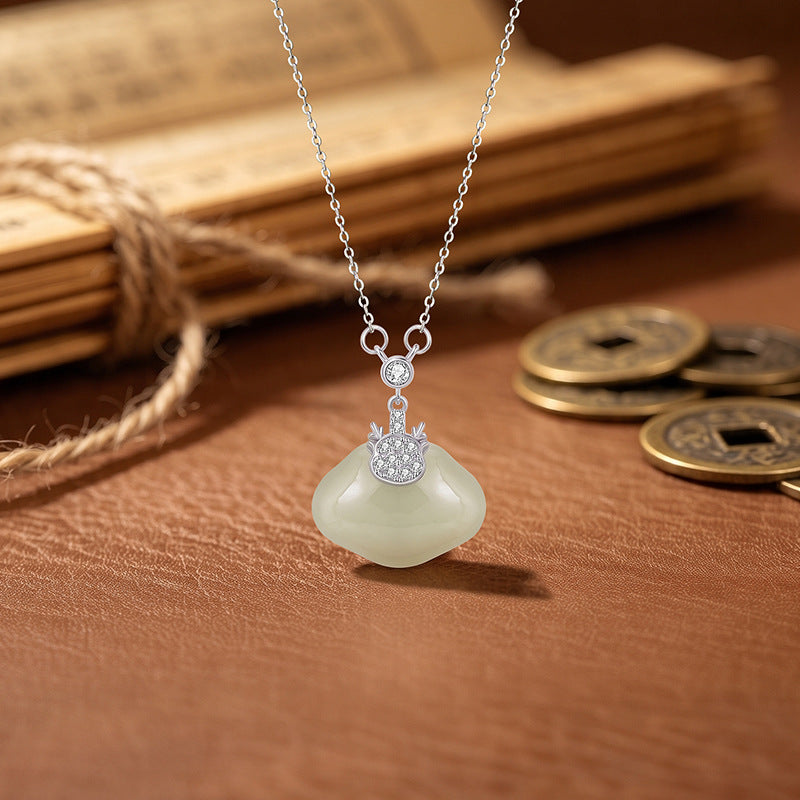 Deer Antler Nephrite Jade Necklace-Always Beside You