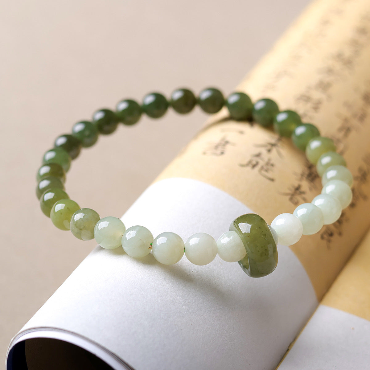 Green Jade Gradient Bead Bracelet – Calm Flow & Balance Energy