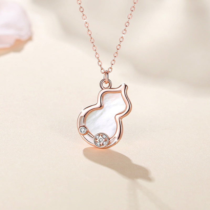 Gourd Shell Pendant Necklace-Blessings and Good Fortune
