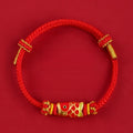 Koi-Fisch-Armband mit roter Schnur – Rote Emaille