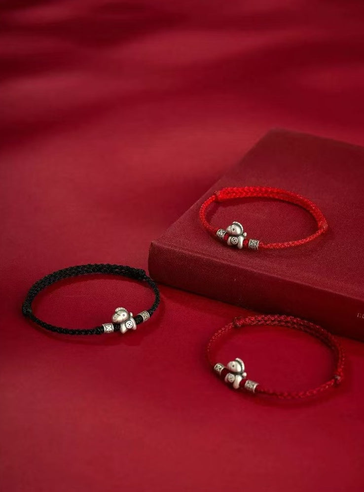2026 Zodiac Horse Bracelet–Red String “Wealth Arrives Swiftly”