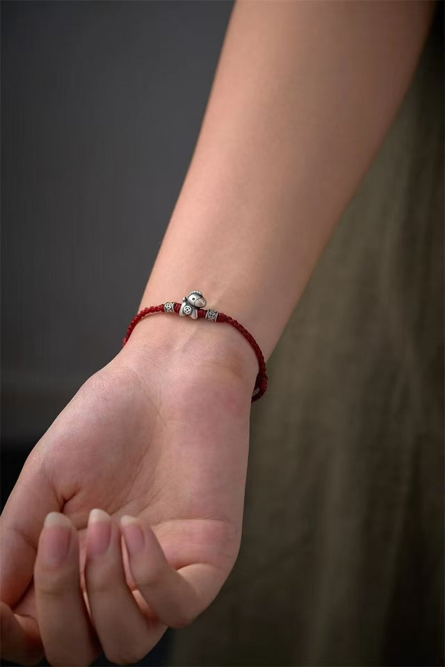 2026 Zodiac Horse Bracelet–Red String “Wealth Arrives Swiftly”
