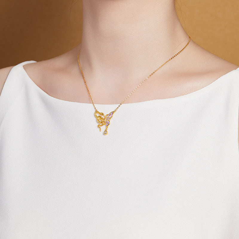 Original supplier model wearing necklace from side