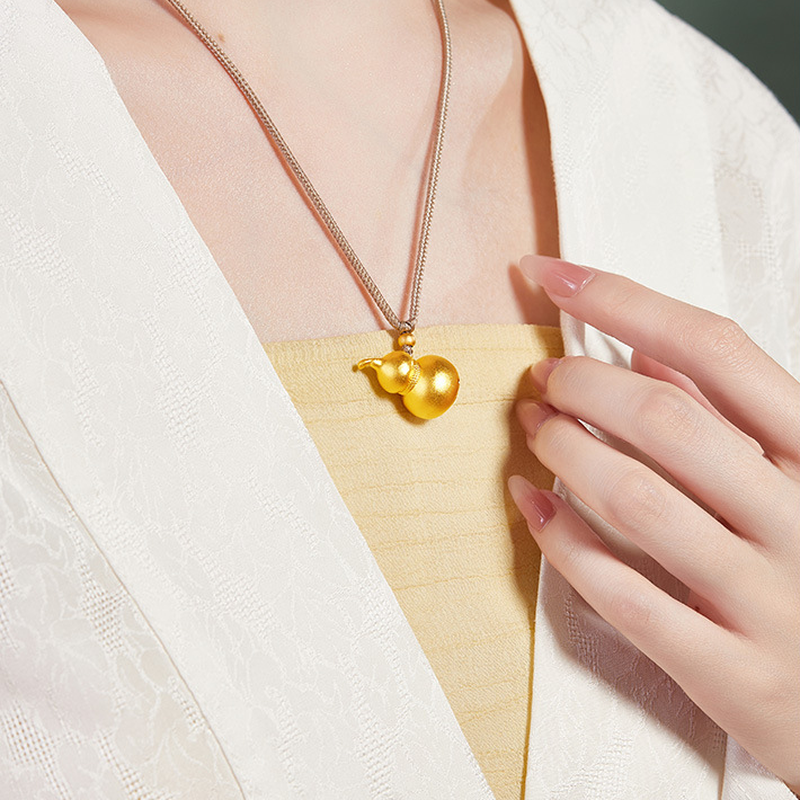 Original angled model view of Style 1 necklace