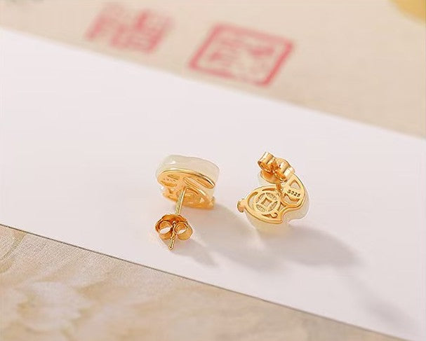 Wealth Rabbit Hetian Jade Earrings-Good Fortune and Luck