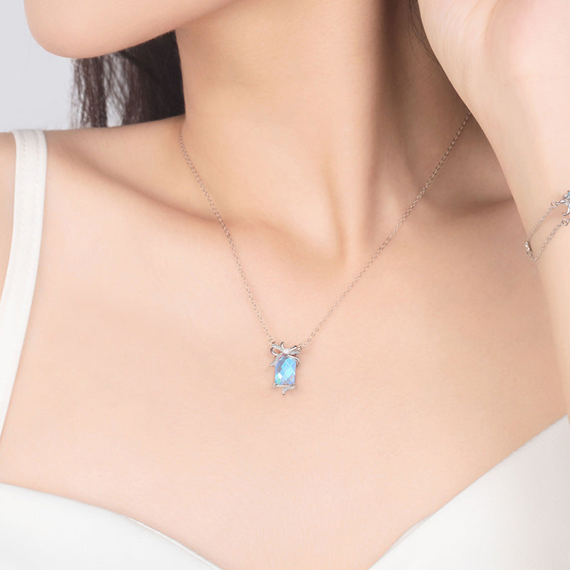 Bow Liuli Sterling Silver Necklace-Mutual Attraction