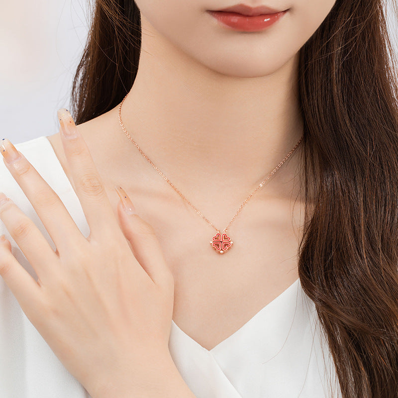 Four Leaf Clover Magnetic Necklace-A Sincere Heart
