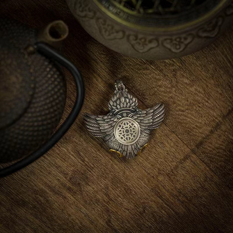 Garuda Birds Pendant-Buddhism Protection Charm Dzi Bead