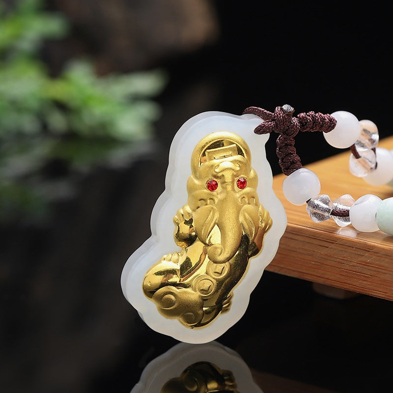 Goldener Pixiu Natur-Weißjade Glücksanhänger