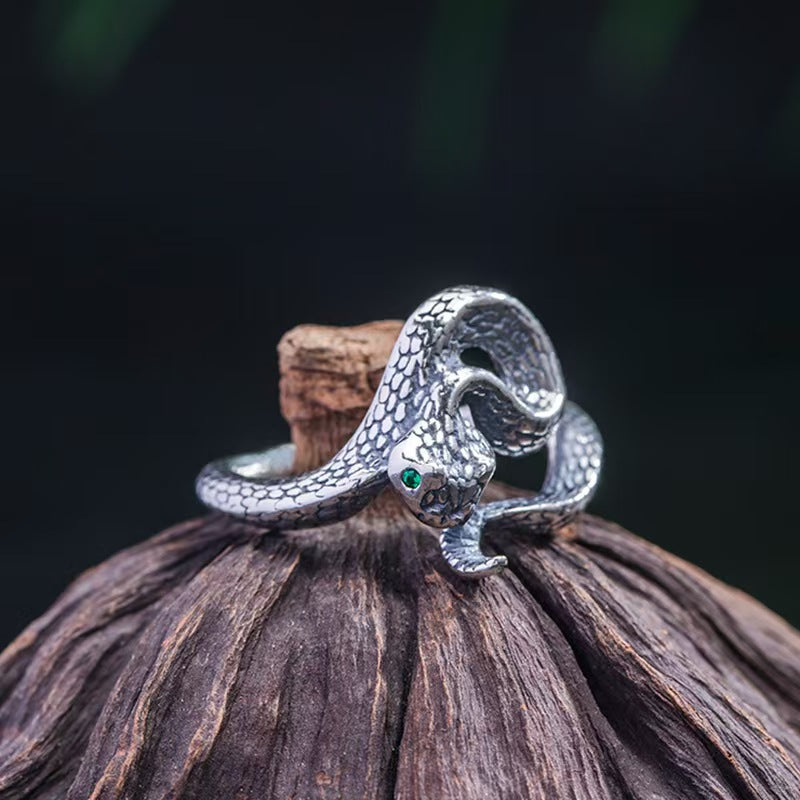 Rattlesnake Vintage Silver Ring-transformation & protection