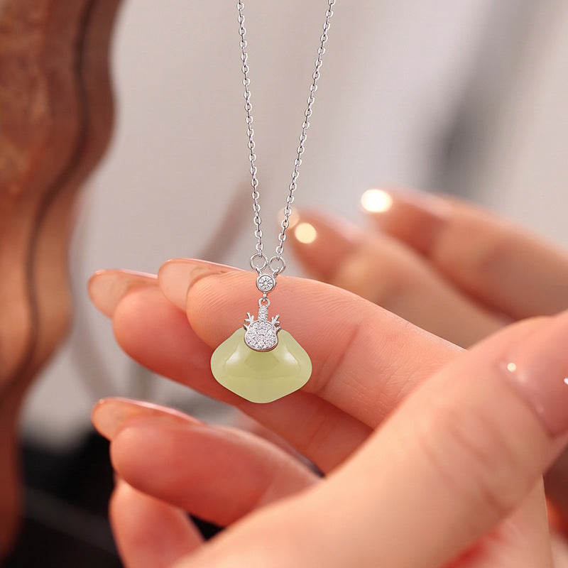Deer Antler Nephrite Jade Necklace-Always Beside You