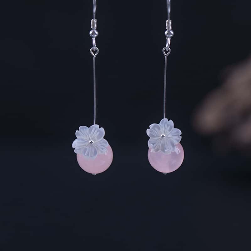 Gentle Bloom-Shell Flower Drop Earrings