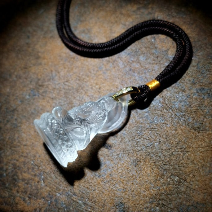 The Zen Pioneer Handcrafted Liuli Meditative Bodhidharma Amulet