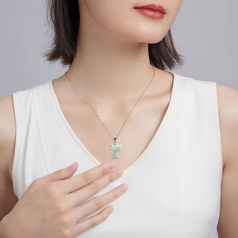 Maneki-neko White Jade Necklace-Lucky Fortune Waving Arm Cat