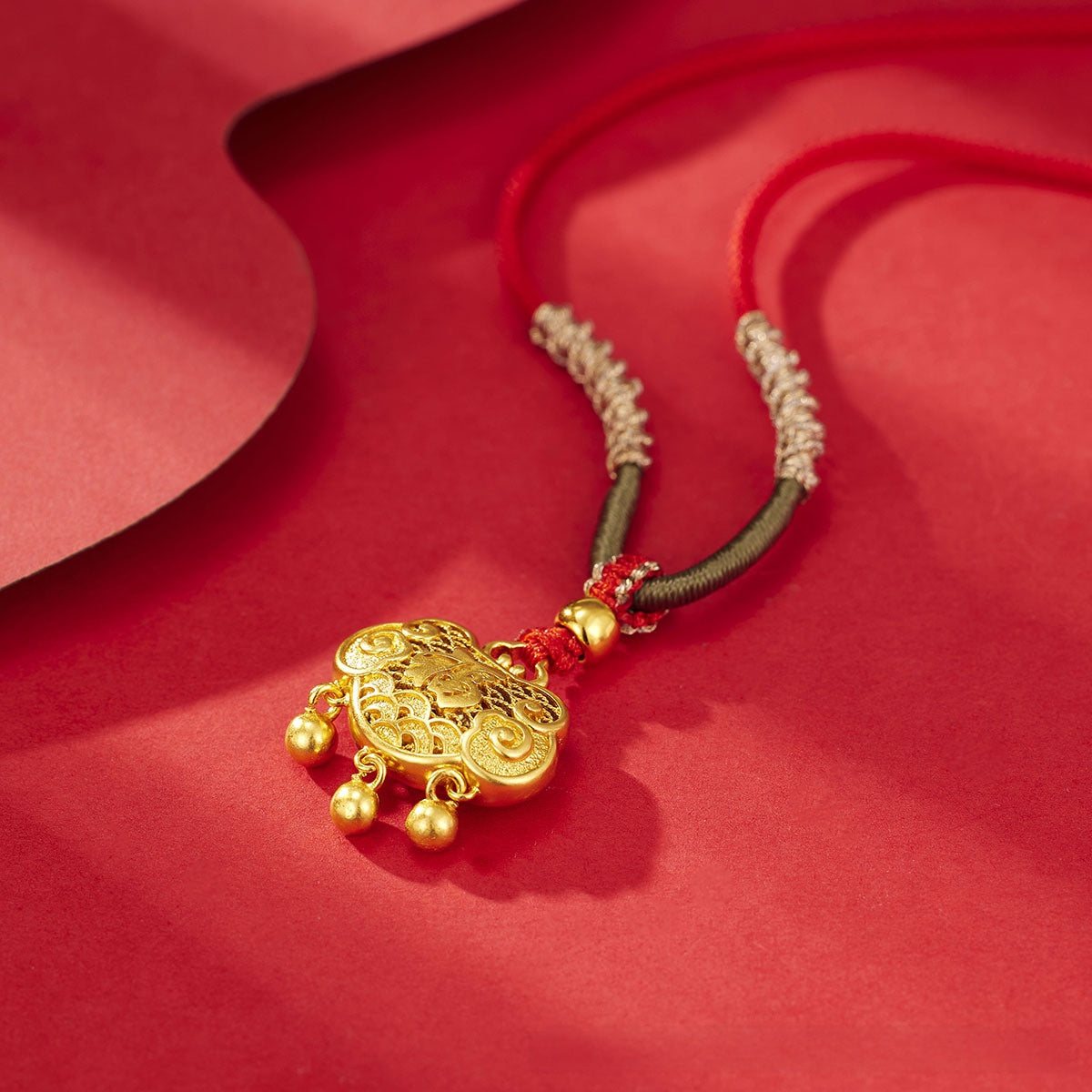 Feng Shui Long Life Locks Pendant Necklace