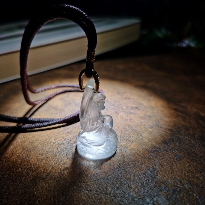 The Zen Pioneer Handcrafted Liuli Meditative Bodhidharma Amulet