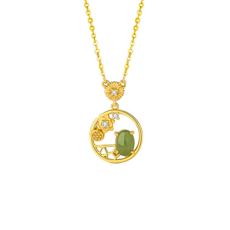 Daisy Nephrite Jade Necklace-Peace and Joy