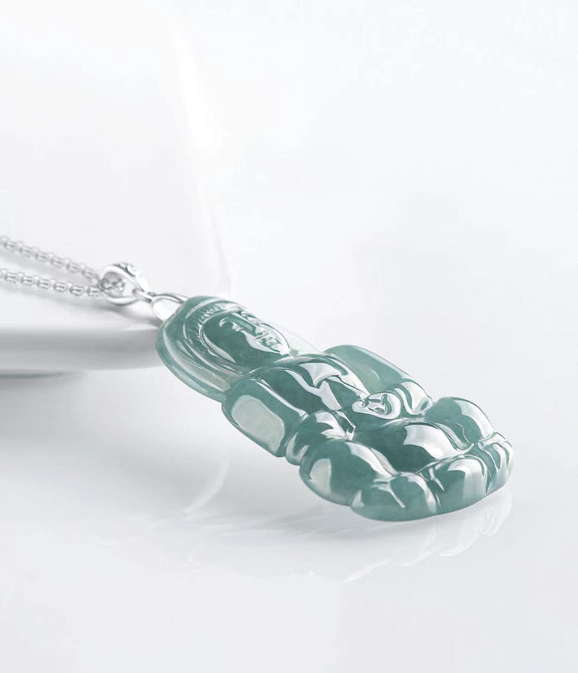 Guan Yin Avalokiteshvara Hand Carved Jade Pendant Necklace