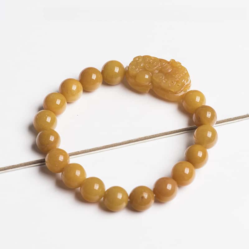 Wealth Guarding Pixiu Golden Silk Jade Bracelet