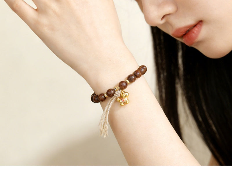 Silver-Plated Lucky Horse Gold Silk Sandalwood Bracelet-Courage into Abundance