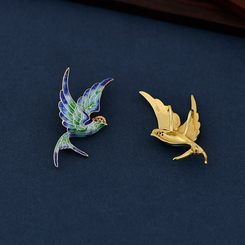 Cloisonne Swallow Pendant Necklace – Symbol of Hope, Freedom & Elegance