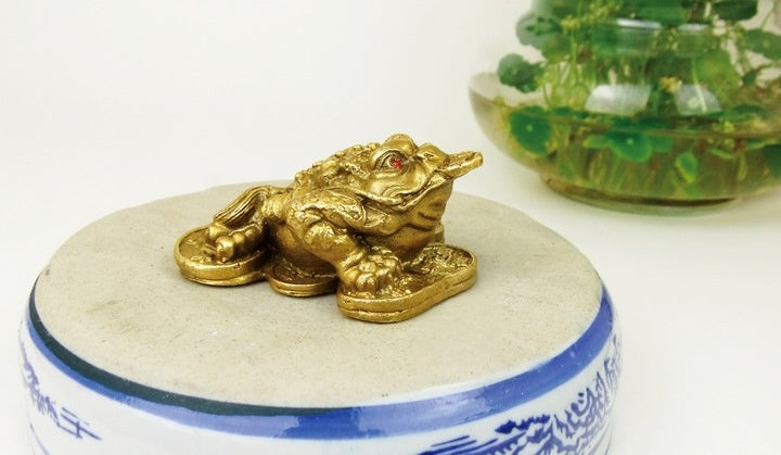 Seven-Star Money Toad – Solid Brass Fortune Figurine for Wealth & Prosperity