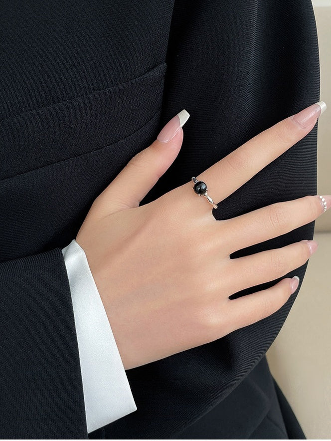 Quiet Confidence-Bamboo Black Agate Silver Ring