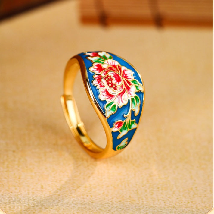 Graceful Bloom-Enamel Flower Gold-Plated Ring