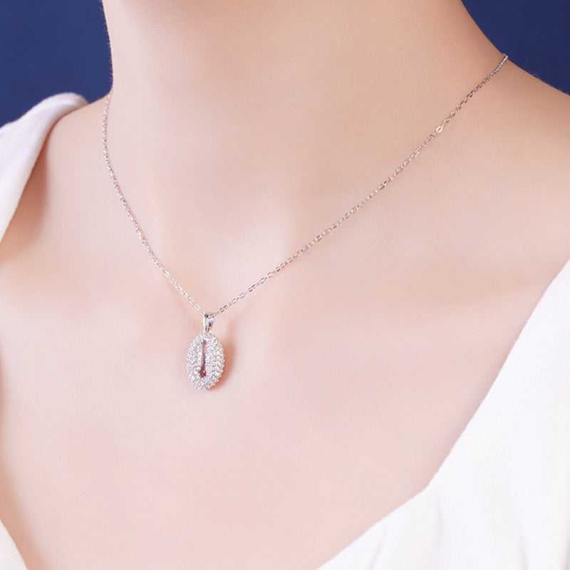 Model wearing S925 silver coffee bean pendant necklace