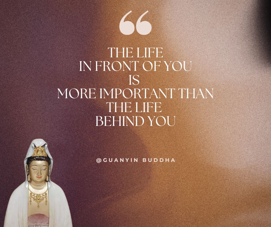 Natural Jadeite Guanyin with Dragon Pendant – Hand-Carved Ice-Type Jade