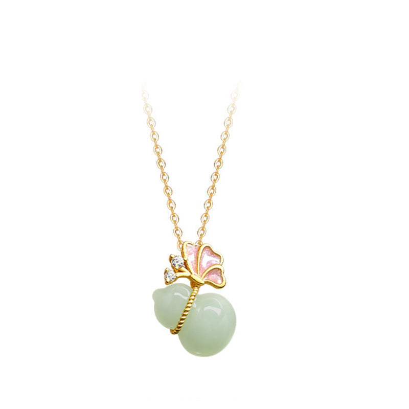 Green-tone natural Hetian jade color variation