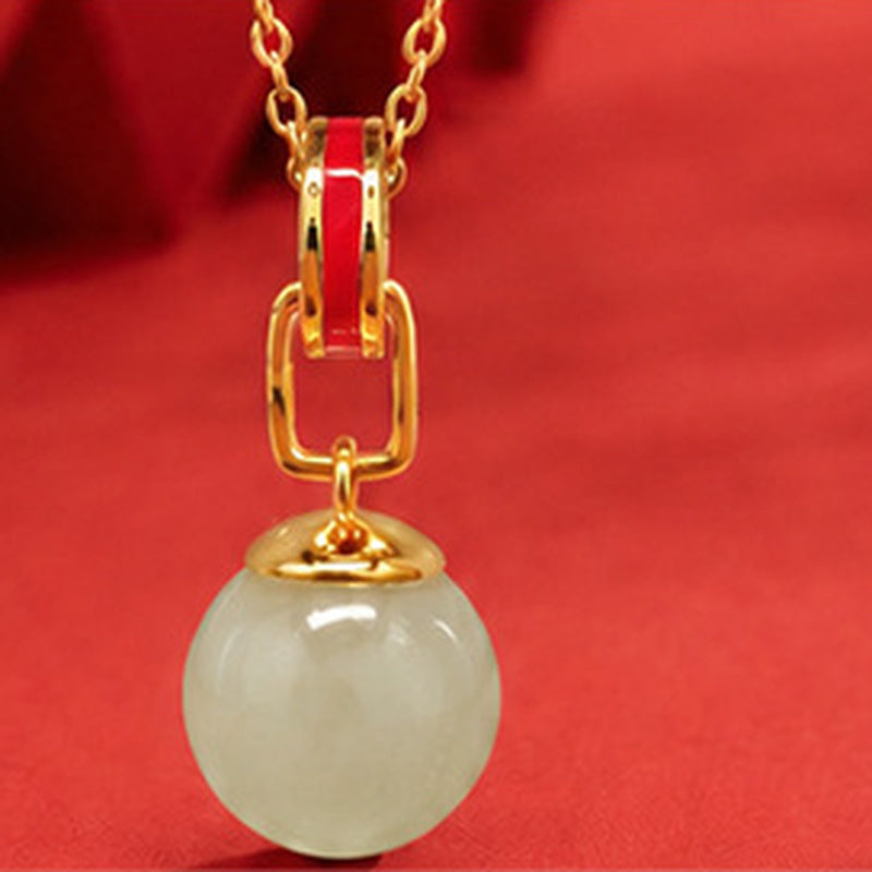 Nephrite jade necklace pendant front detail