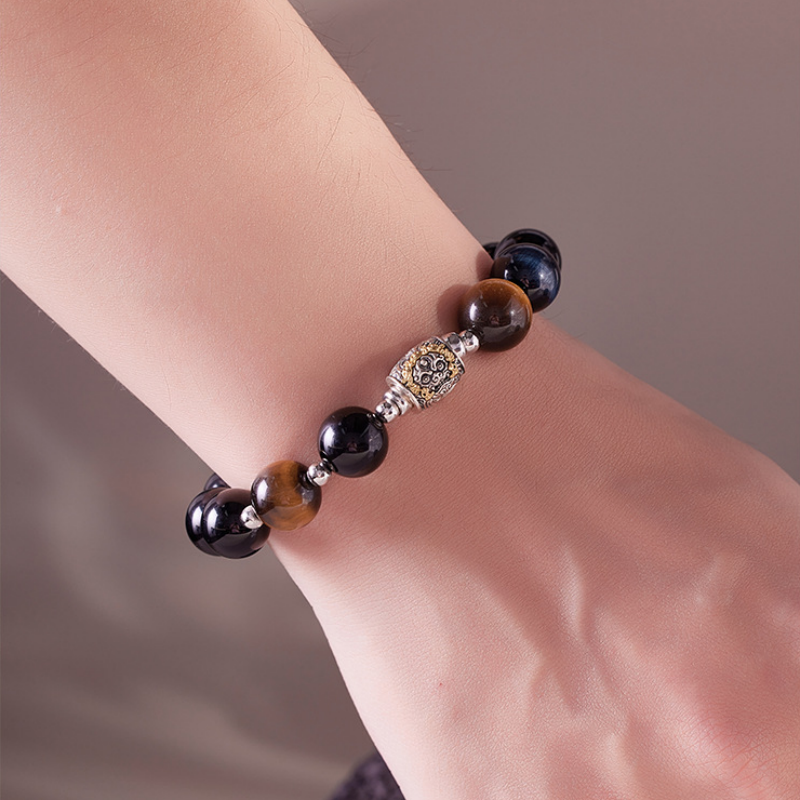 Second supplier wrist view of the Qilin bracelet