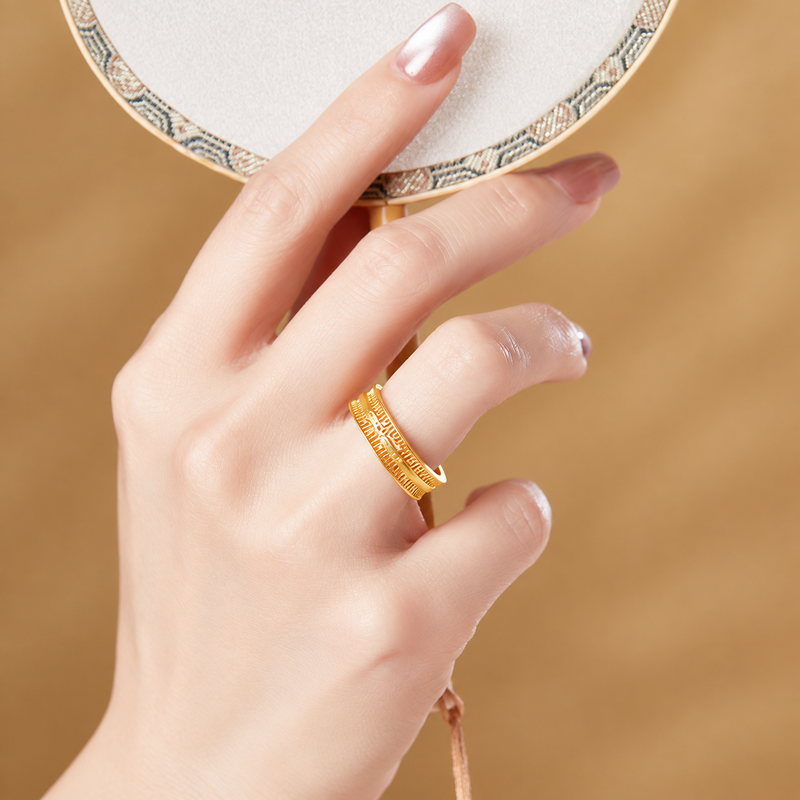 Original model wearing the phoenix filigree ring