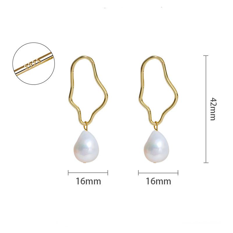 Feng Shui Pearl Drop Gold Earring - FengshuiGallary