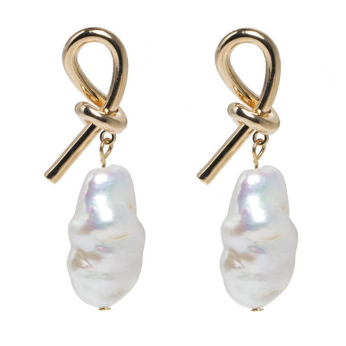 Feng Shui Pearl Gold Knot Wealth Earring - FengshuiGallary
