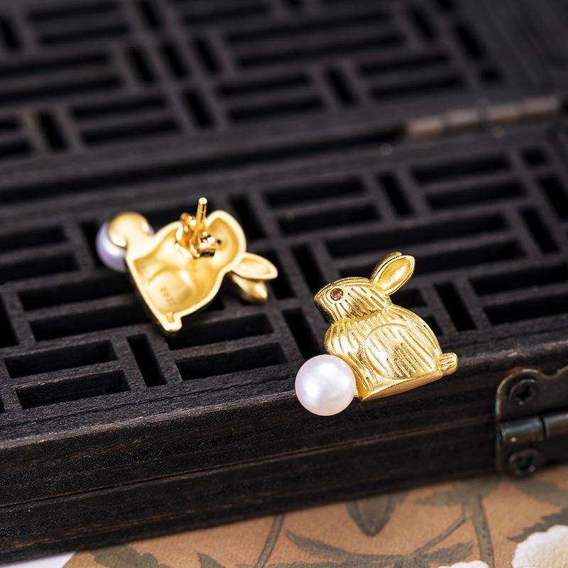 Feng Shui Rabbit Natural Pearl Wealth Earring - FengshuiGallary
