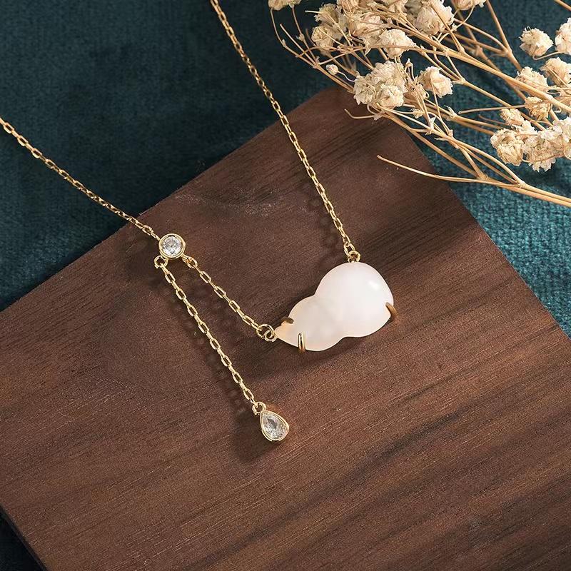 Fengshui Calabash Pendant Necklace-White Jade Zirconia Crystal - FengshuiGallary