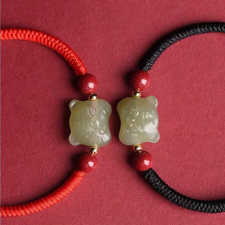 Fengshui Tiger Natural Green Jade Red String Bracelet-2022 Tiger Year - FengshuiGallary