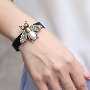 Fortune & Luck Pearl Bee Leather Bracelet - FengshuiGallary