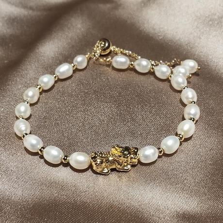 Fortune & Luck Pearl Pixu Bracelet - FengshuiGallary