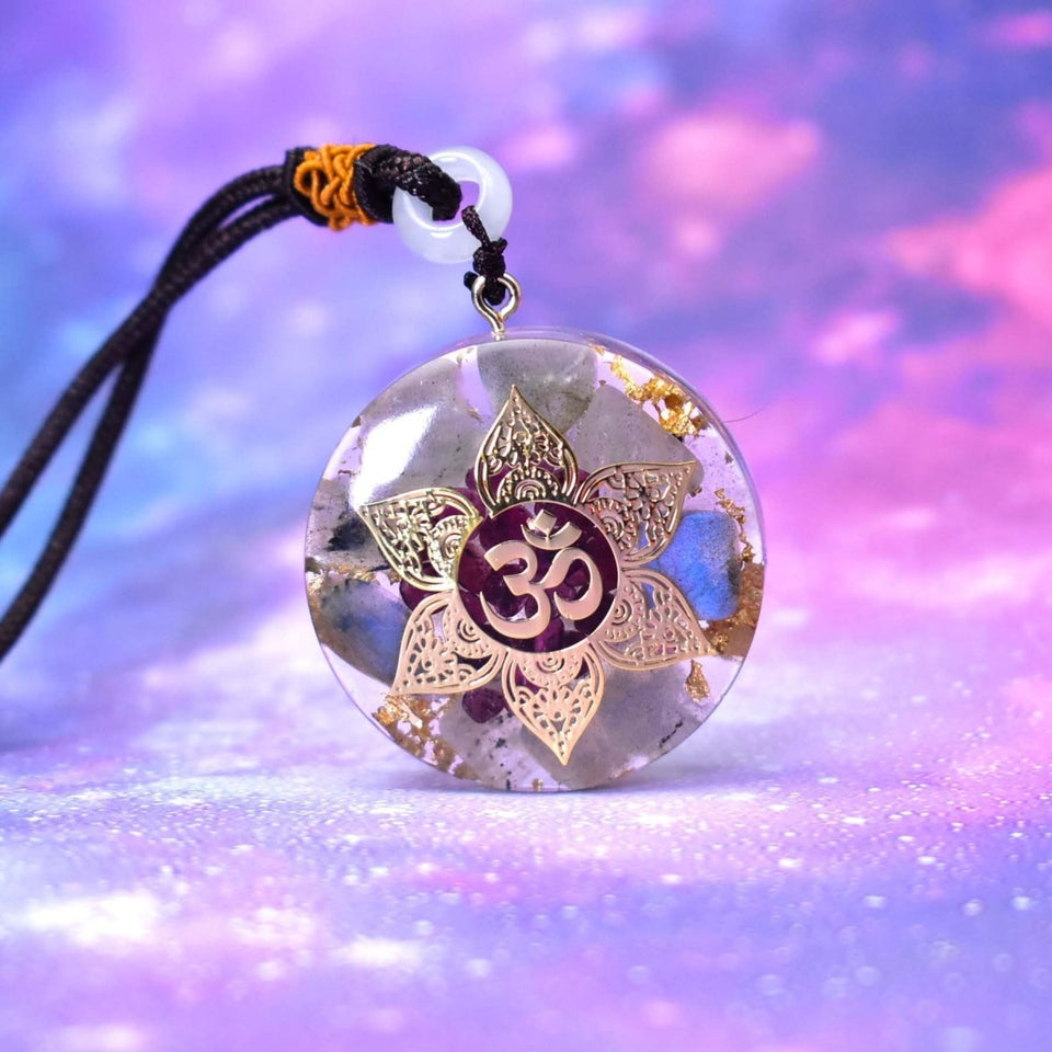 Garnet Orgonite Om Symbol Chakra Healing Energy Pendant - FengshuiGallary