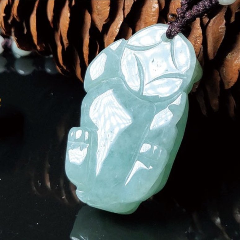 Grand A Natural Green Jade Pixiu Wealth Pendant Necklace - FengshuiGallary