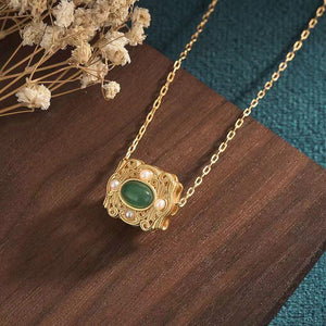 Green Jade Pendant-Natrual Pearl Beads - FengshuiGallary